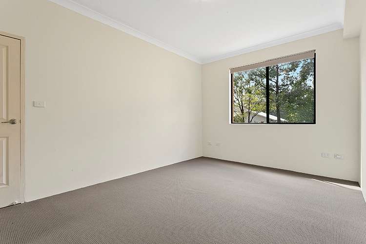 Fourth view of Homely apartment listing, 21/16-24 Lydbrook Street, Westmead NSW 2145