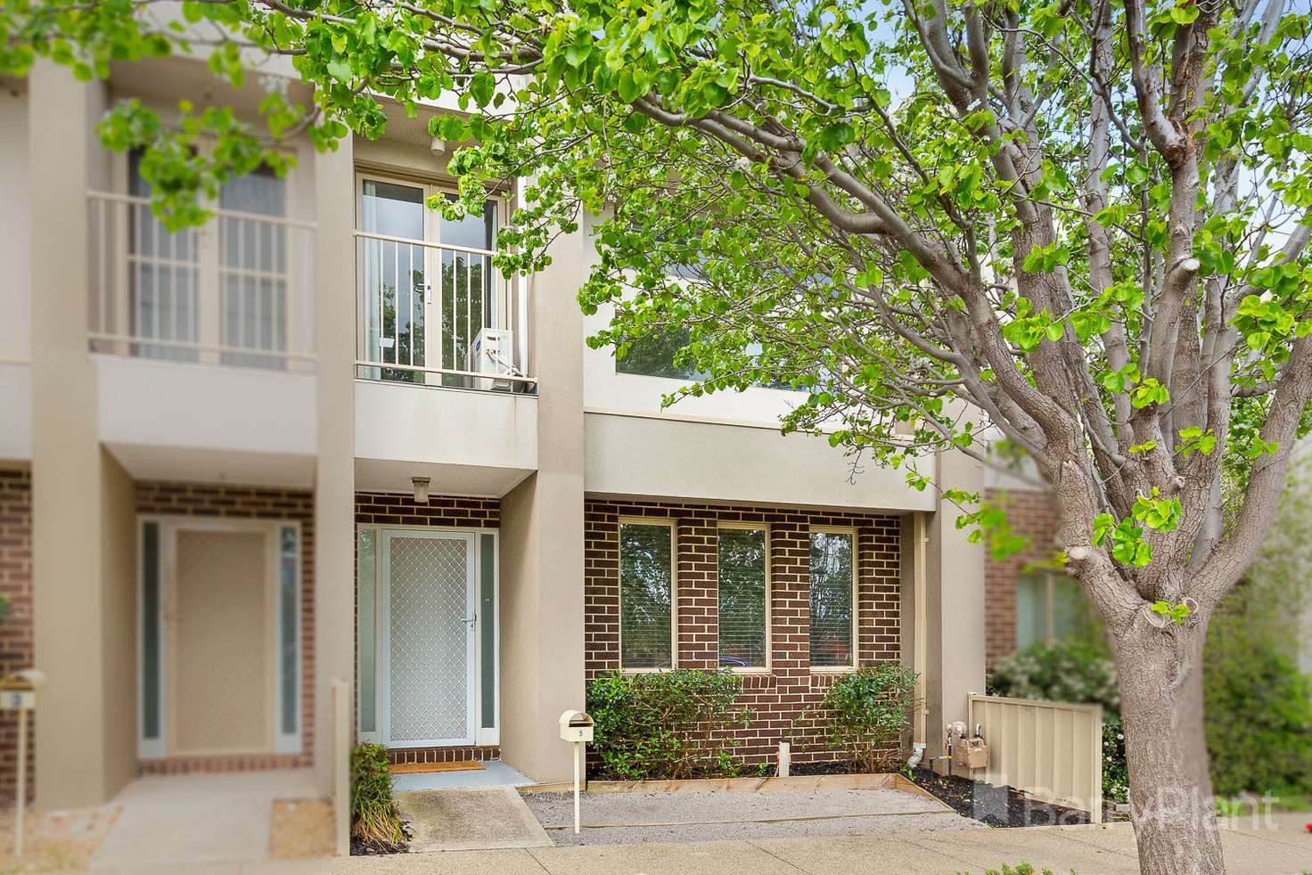 Main view of Homely townhouse listing, 5 The Entrance, Caroline Springs VIC 3023