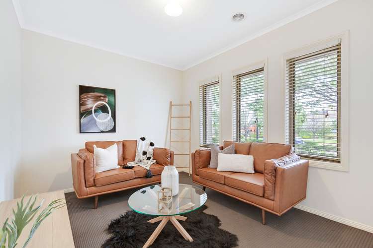 Third view of Homely townhouse listing, 5 The Entrance, Caroline Springs VIC 3023