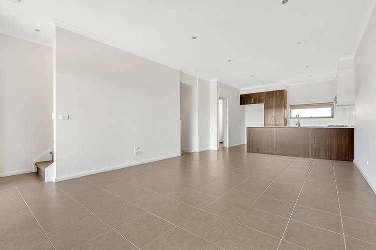Fifth view of Homely townhouse listing, 5 Cohen Walk, Craigieburn VIC 3064