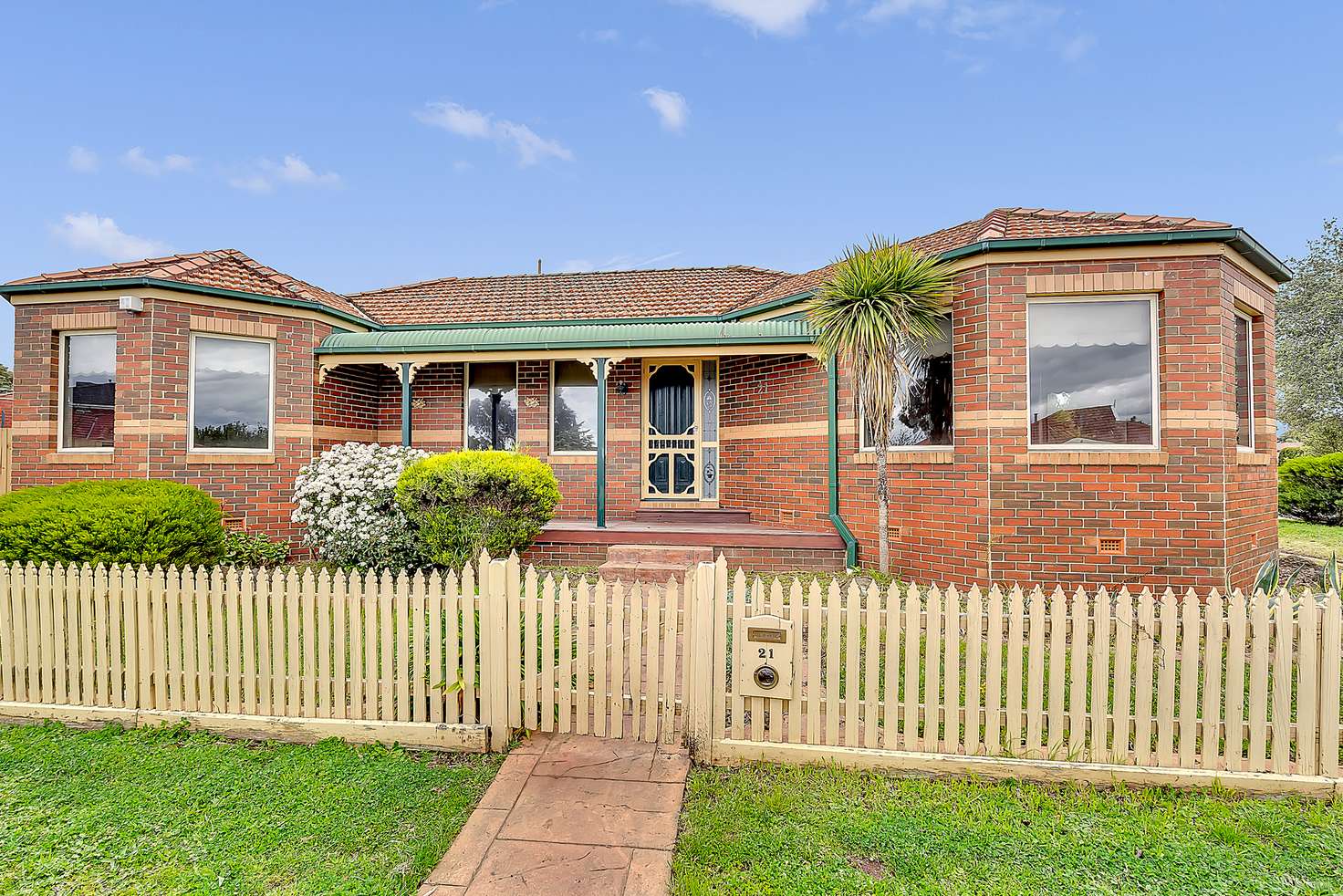 Main view of Homely house listing, 21 Jamieson Close, Roxburgh Park VIC 3064