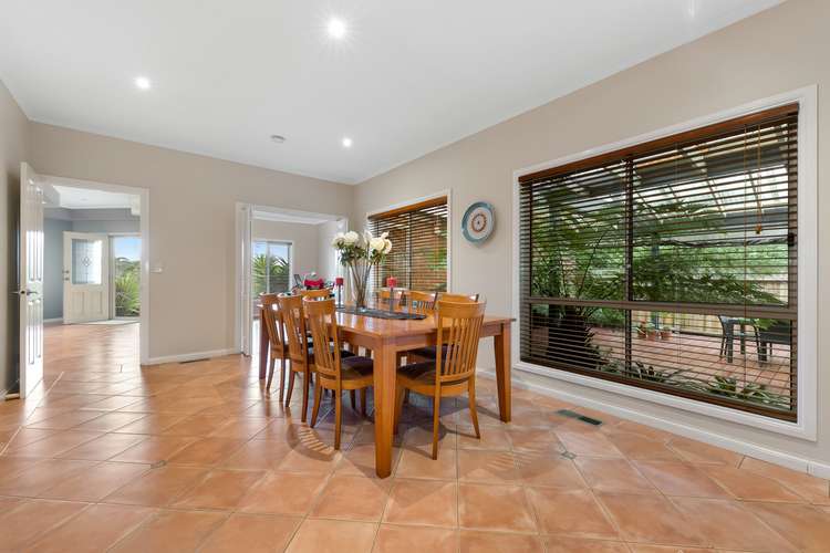 Fifth view of Homely house listing, 23 Geoffrey Court, Narre Warren VIC 3805