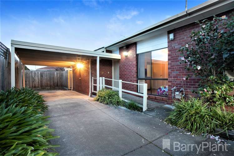 Main view of Homely unit listing, 2/5 Derwent Court, Gladstone Park VIC 3043
