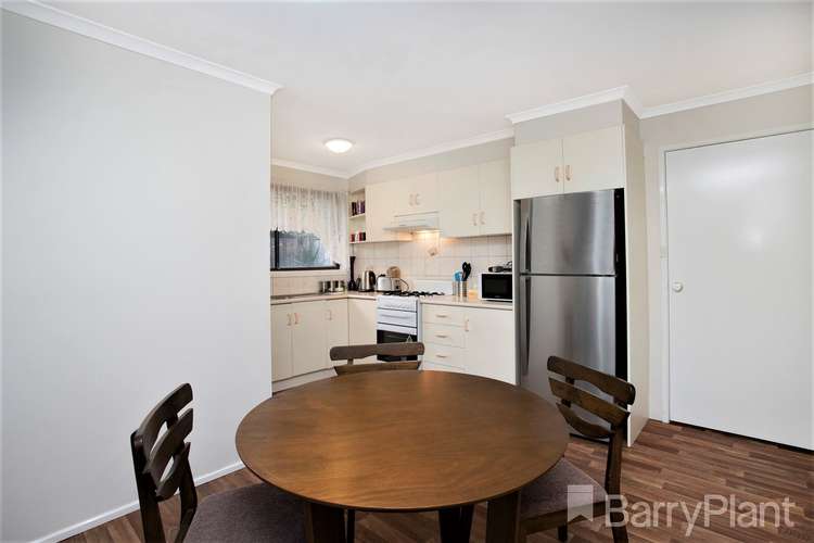 Fifth view of Homely unit listing, 2/5 Derwent Court, Gladstone Park VIC 3043