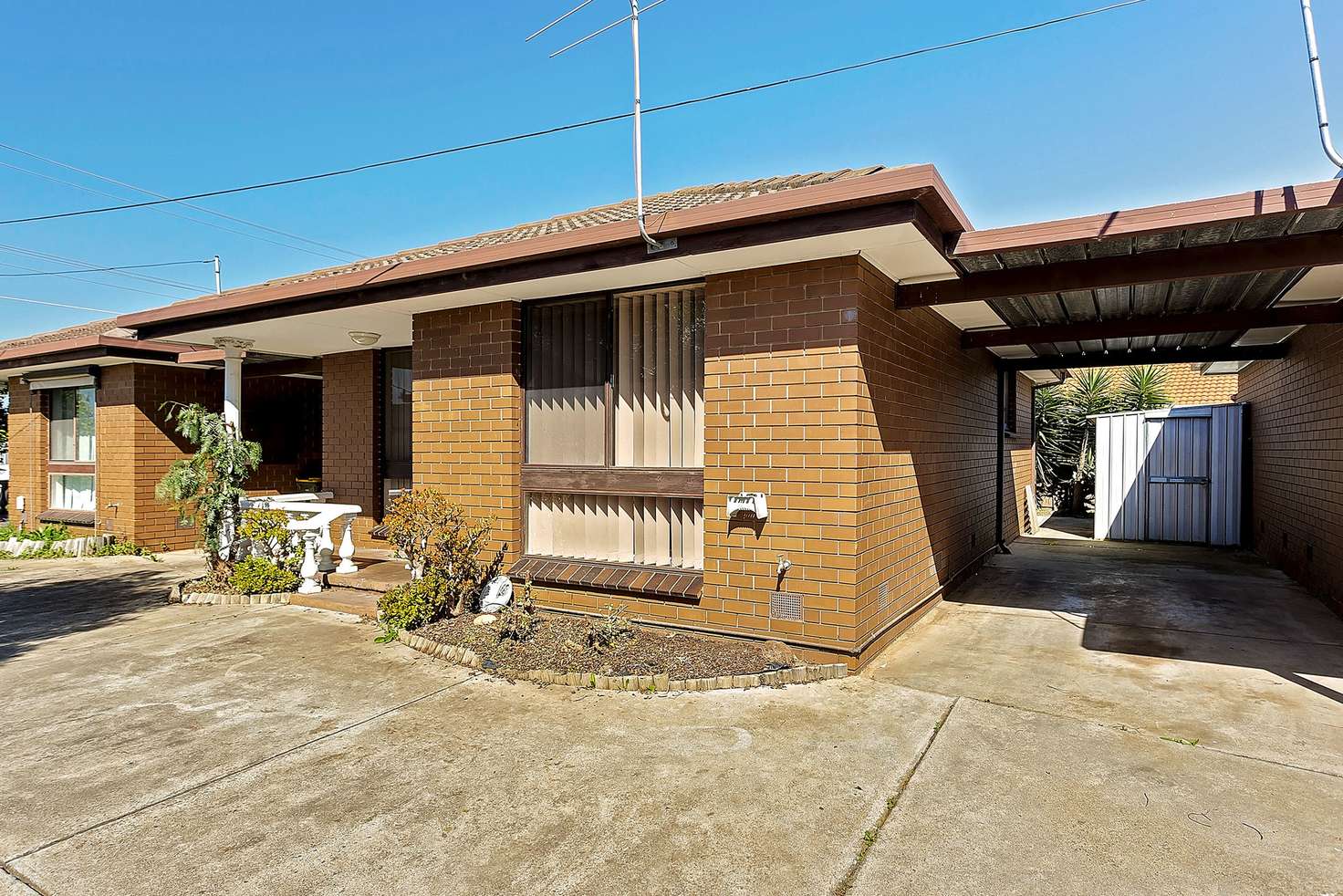 Main view of Homely unit listing, 2/14 Minogue Crescent, Hoppers Crossing VIC 3029