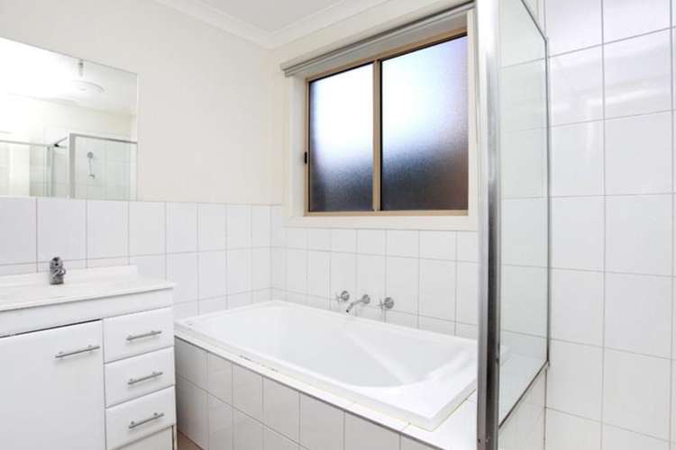 Fifth view of Homely unit listing, 2/6 Farnsworth Street, Sunshine VIC 3020