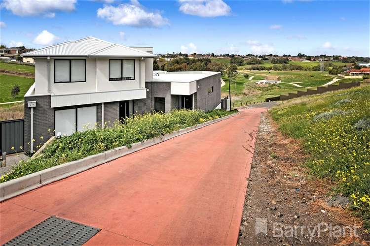 2/21 Norcal Court, Greenvale VIC 3059