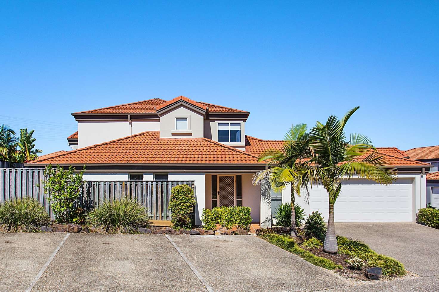 Main view of Homely townhouse listing, 45/480 Christine Avenue, Robina QLD 4226