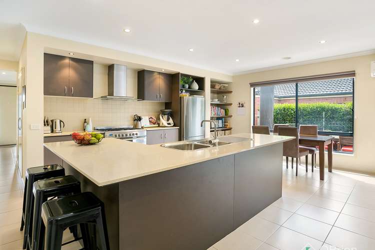 Main view of Homely house listing, 2 Lily Place, Carrum Downs VIC 3201