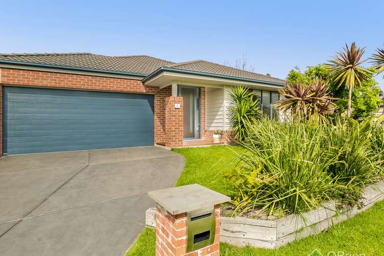 Second view of Homely house listing, 2 Lily Place, Carrum Downs VIC 3201