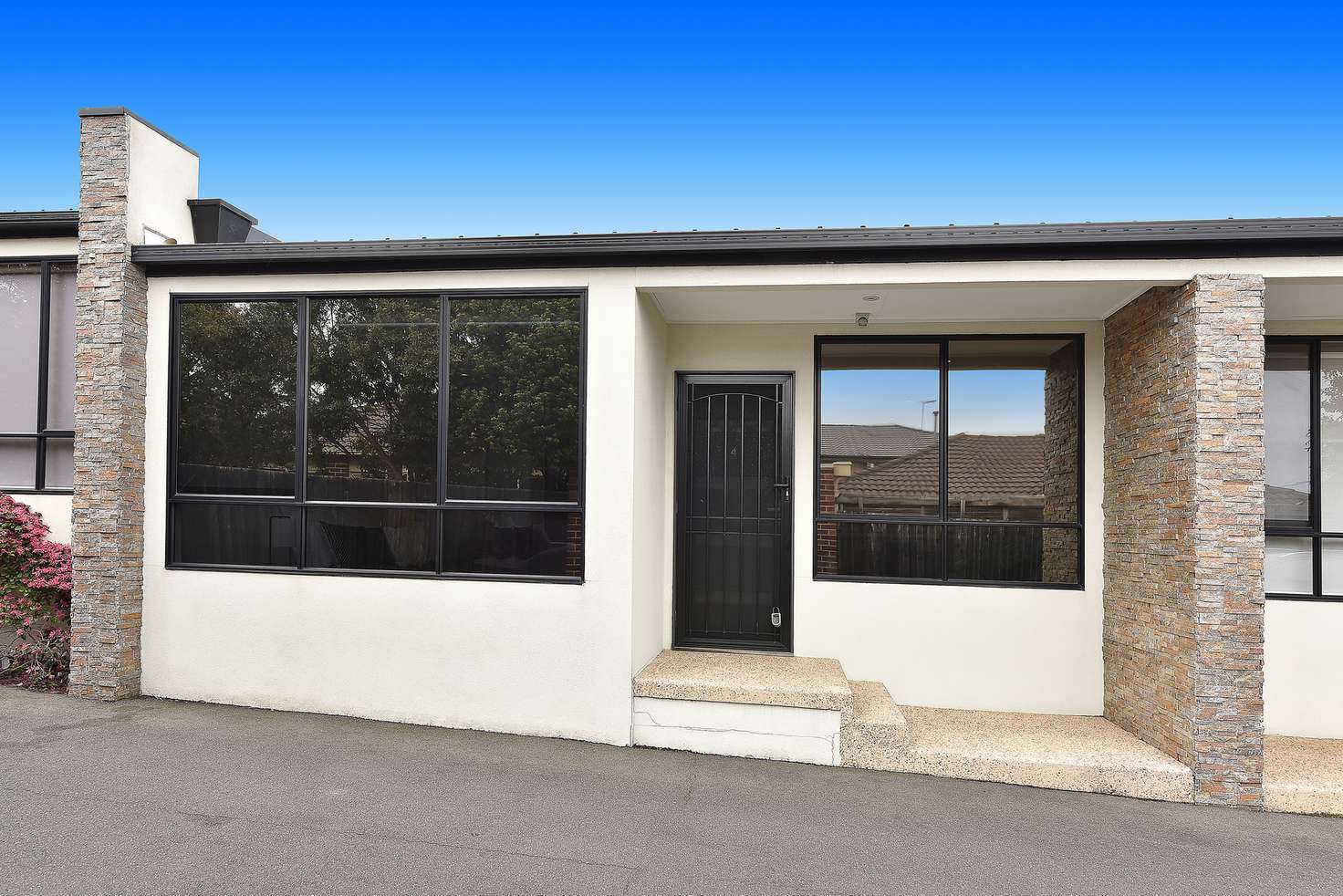 Main view of Homely unit listing, 4/5 James Street, Heidelberg Heights VIC 3081