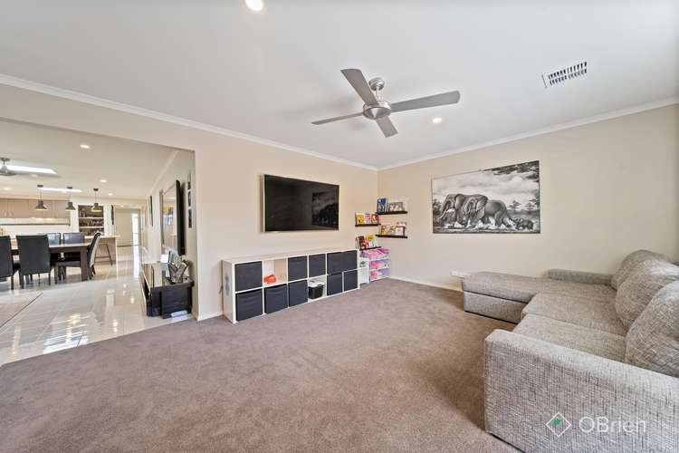 Sixth view of Homely house listing, 4 Sky Way, Carrum Downs VIC 3201