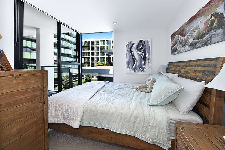 Fourth view of Homely apartment listing, 417/11 Shamrock Street, Abbotsford VIC 3067