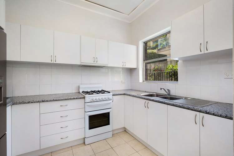 Third view of Homely apartment listing, 2/73 New Beach Road, Darling Point NSW 2027