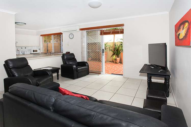 Fifth view of Homely unit listing, 1/6 Smith Street, Mooloolaba QLD 4557