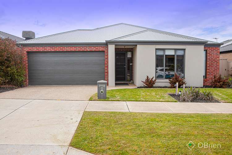 8 Cuttler Street, Pakenham VIC 3810