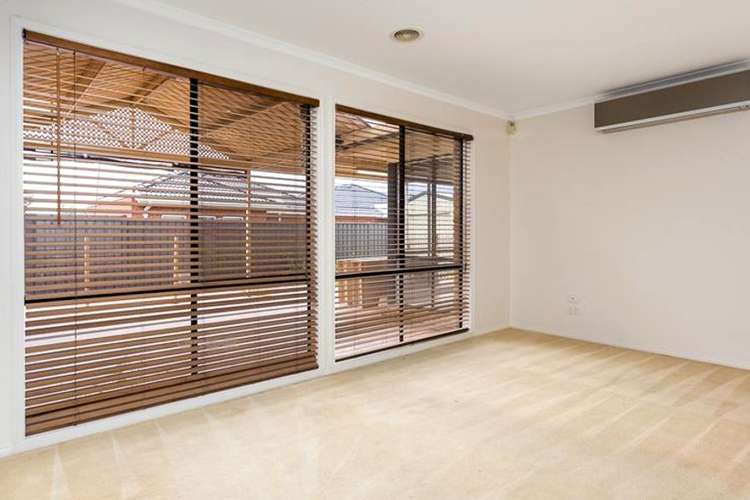 Fourth view of Homely house listing, 22 Aviemore Way, Point Cook VIC 3030