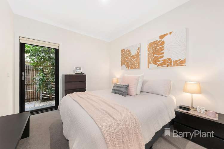 Fifth view of Homely house listing, 4 Diamond Boulevard, Greensborough VIC 3088
