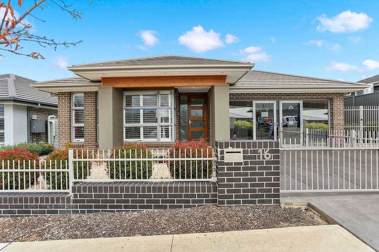 16 Scout Street, Denham Court NSW 2565