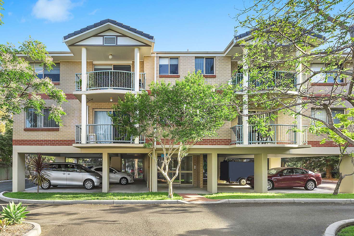Main view of Homely unit listing, 27/29 Park Road, Bellambi NSW 2518