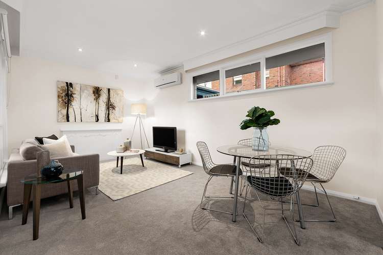 Third view of Homely villa listing, 4/530 Tooronga Road, Hawthorn East VIC 3123