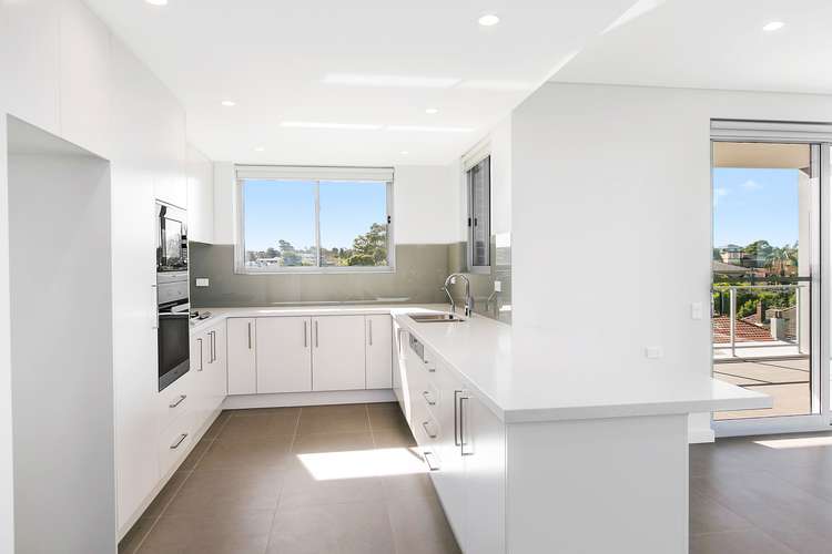 Main view of Homely apartment listing, 14/5-7 Thornleigh Street, Thornleigh NSW 2120