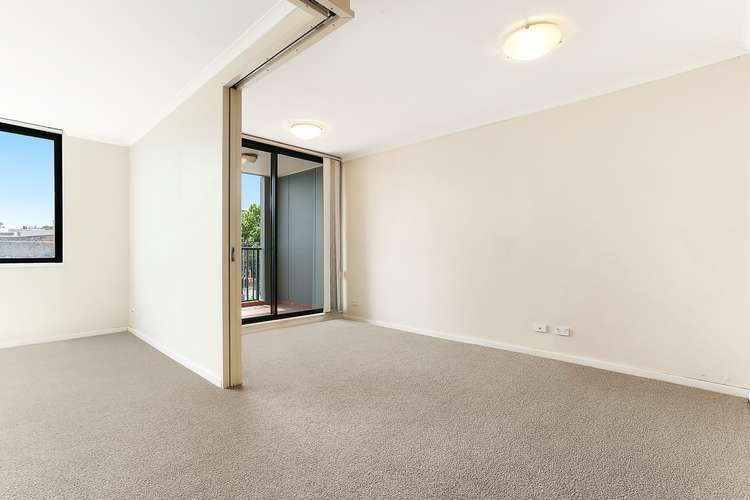Third view of Homely apartment listing, 32/209 Harris Street, Pyrmont NSW 2009