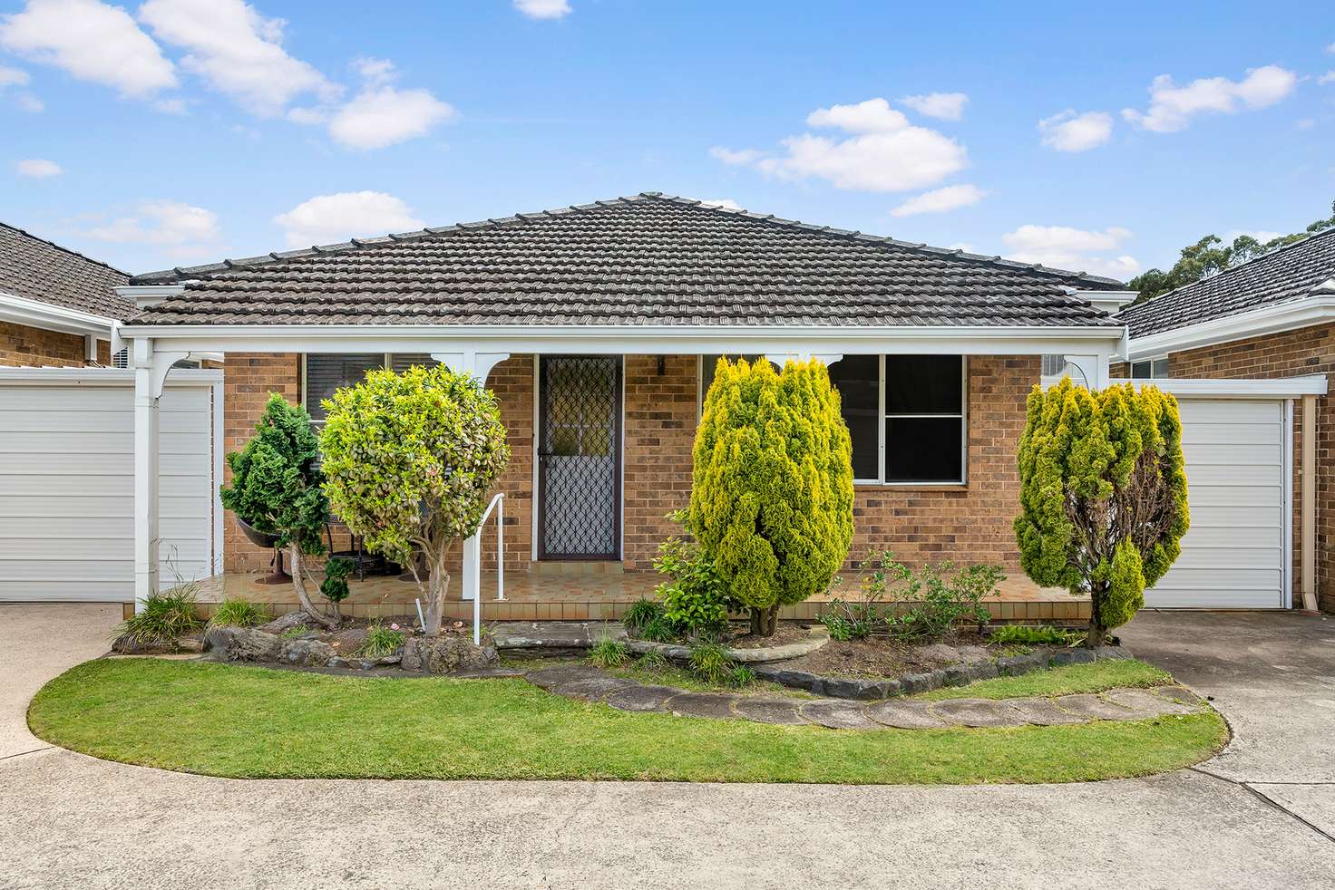 Main view of Homely villa listing, 2/29-33 Walter Street, Sans Souci NSW 2219