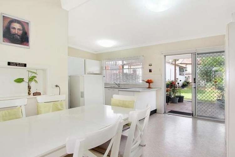 Fifth view of Homely house listing, 10 Craiglea Street, Blacktown NSW 2148