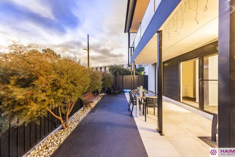 Second view of Homely house listing, 22 Zara Close, Bundoora VIC 3083