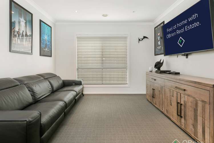 Sixth view of Homely house listing, 8 Wodalla Circuit, Sandhurst VIC 3977