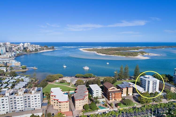 Main view of Homely unit listing, 2/27 Landsborough Parade, Golden Beach QLD 4551