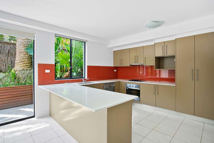 Third view of Homely townhouse listing, 4/45 Ocean Avenue, Newport NSW 2106