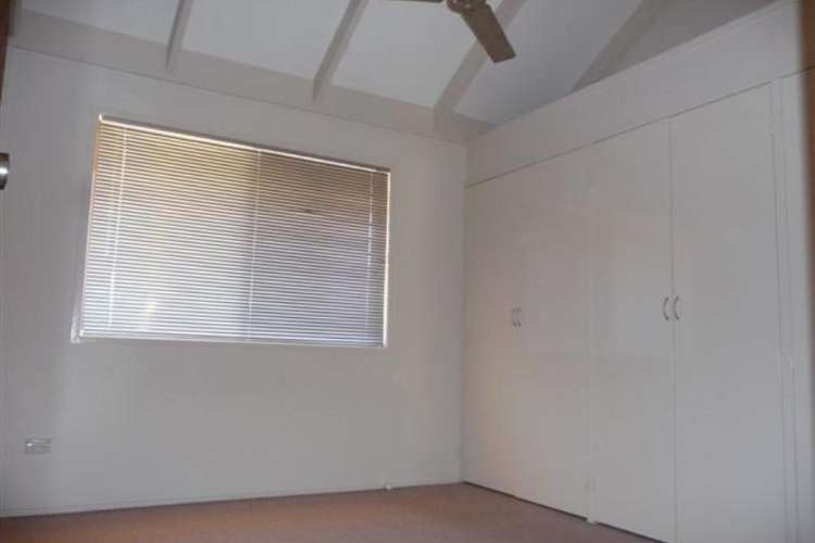 Fifth view of Homely apartment listing, 1/15 Truscott Street, Wilsonton QLD 4350