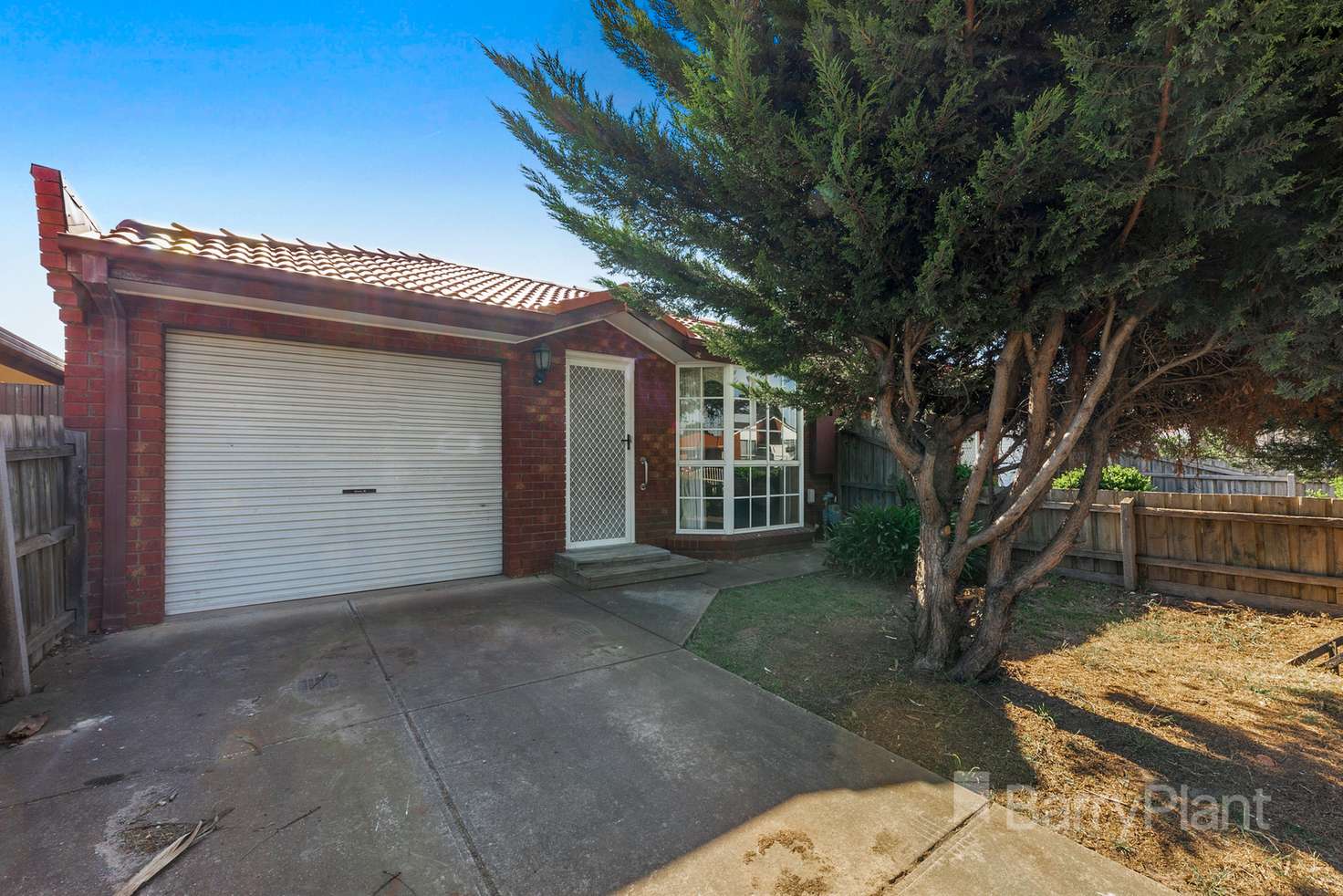 Main view of Homely unit listing, 1/39 Paringa Drive, St Albans VIC 3021