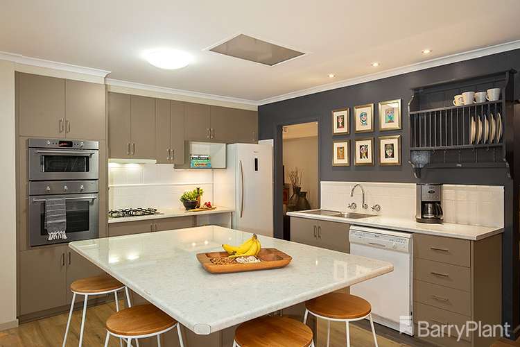 Second view of Homely house listing, 4 Alan Court, Bundoora VIC 3083