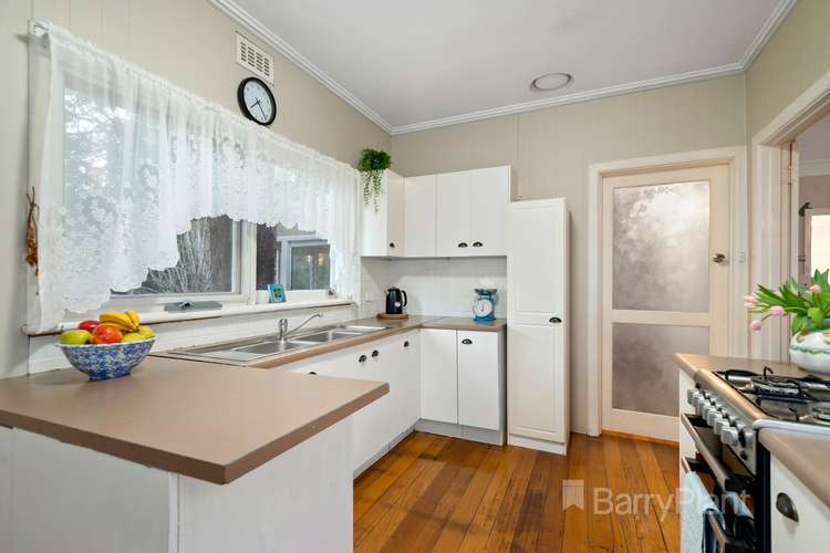 Second view of Homely house listing, 5 Walpole Court, Watsonia VIC 3087