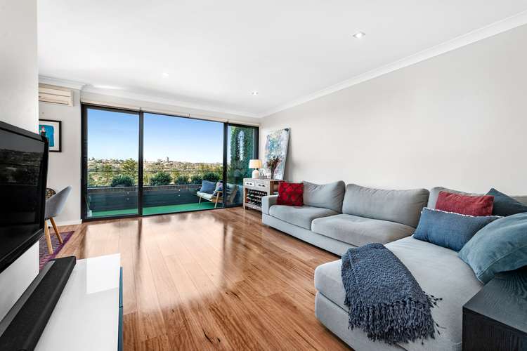 Third view of Homely apartment listing, 34/100 Queenscliff Road, Queenscliff NSW 2096