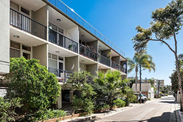 Main view of Homely studio listing, 18/2-4 Pine Street, Manly NSW 2095