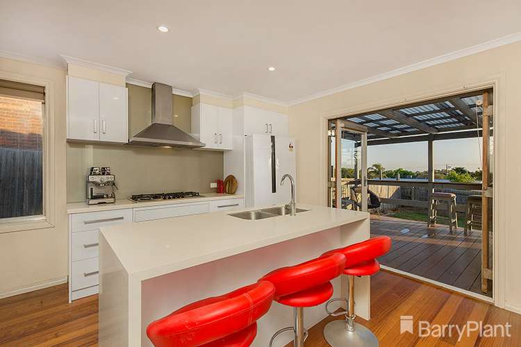 Second view of Homely house listing, 7 Daniel Court, Bundoora VIC 3083