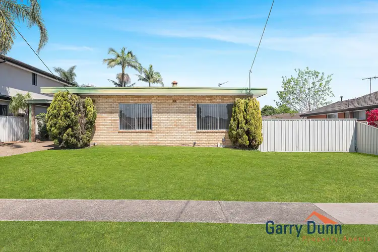 11 Stockton Avenue, Moorebank NSW 2170