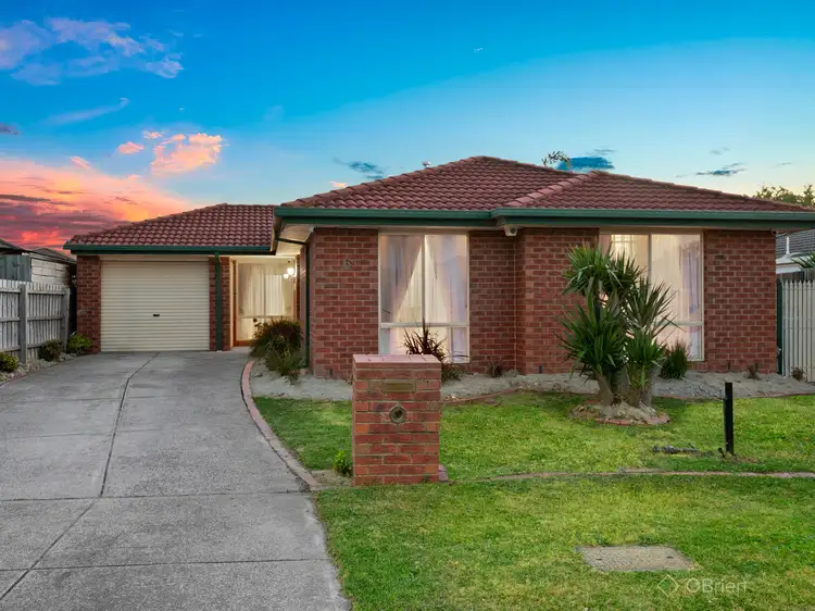 6 Lady Penrhyn Close, Cranbourne West VIC 3977