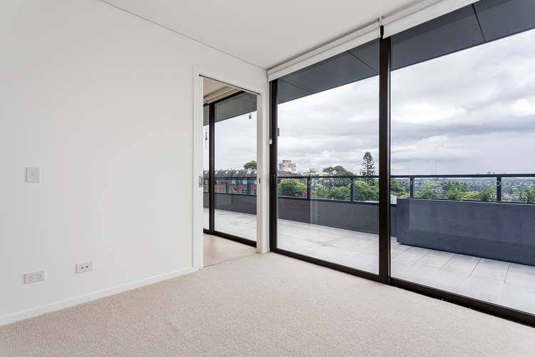 Third view of Homely apartment listing, 402/116 Belmont Road, Mosman NSW 2088