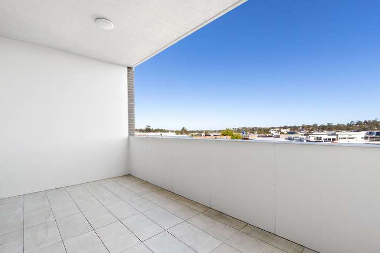 Third view of Homely studio listing, B102/23 Roger Street, Brookvale NSW 2100