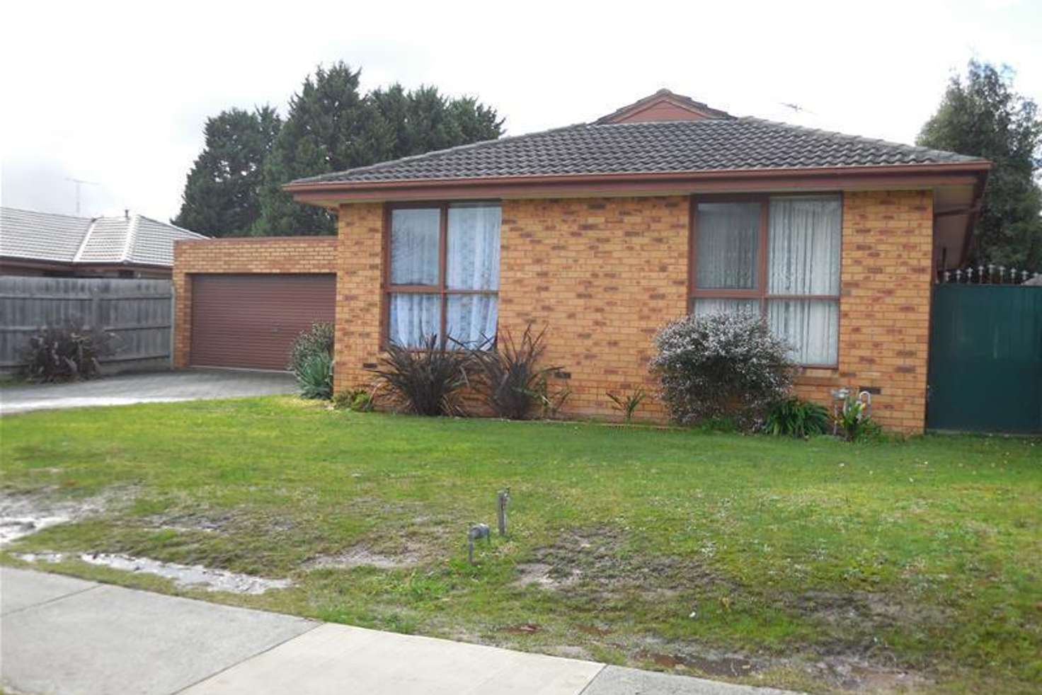 Main view of Homely house listing, 35 Gleneagles Drive, Endeavour Hills VIC 3802