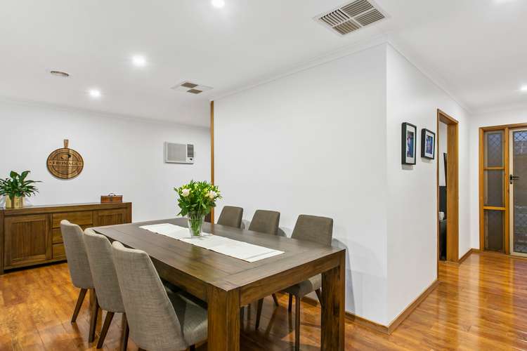 Fifth view of Homely house listing, 3 Ballanee Grove, Cranbourne North VIC 3977
