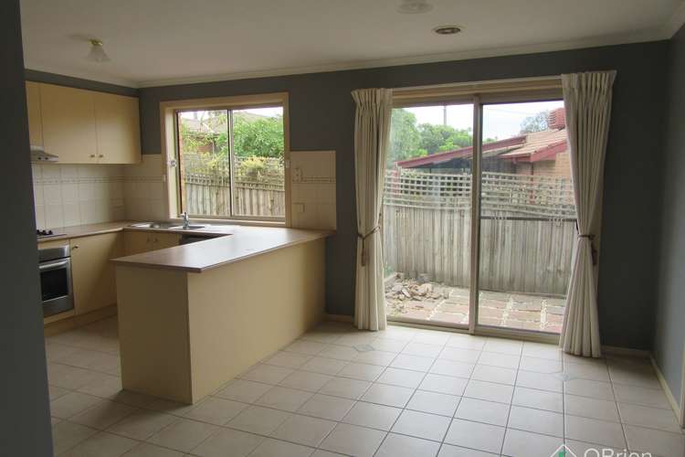 Fifth view of Homely unit listing, 4/9 Athol Court, Langwarrin VIC 3910