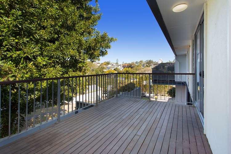 Main view of Homely apartment listing, 2/17 Oxford Terrace, Taringa QLD 4068