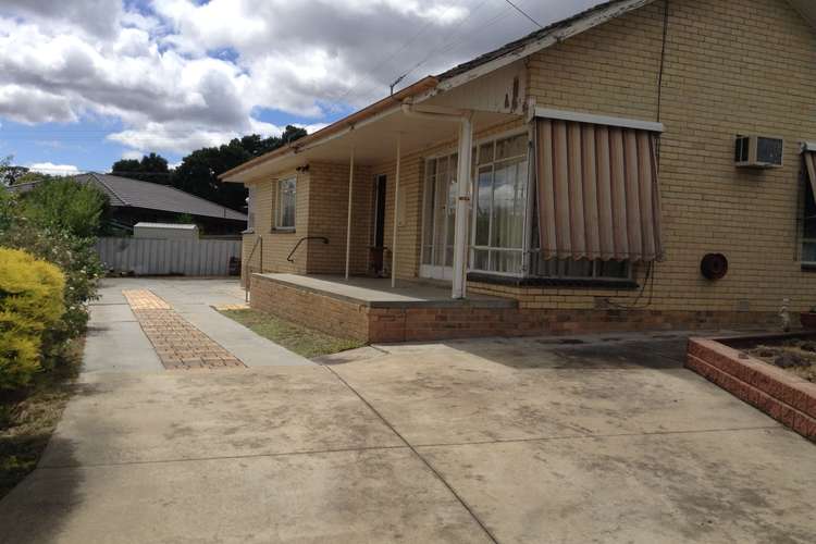 Main view of Homely house listing, 9 Capper Court, Flora Hill VIC 3550
