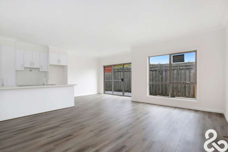 Third view of Homely townhouse listing, 2/10 Lantana Avenue, Thomastown VIC 3074